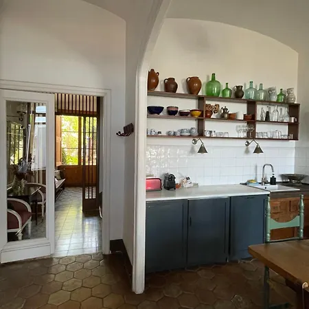 Espectacular Casa Indiana En Primera Linea De Mar Vilassar De Mar