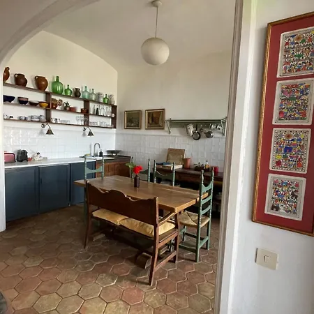 Espectacular Casa Indiana En Primera Linea De Mar *